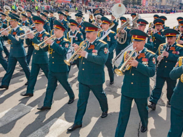 Как посмотреть Торжественное прохождение войск в День Победы в Перми